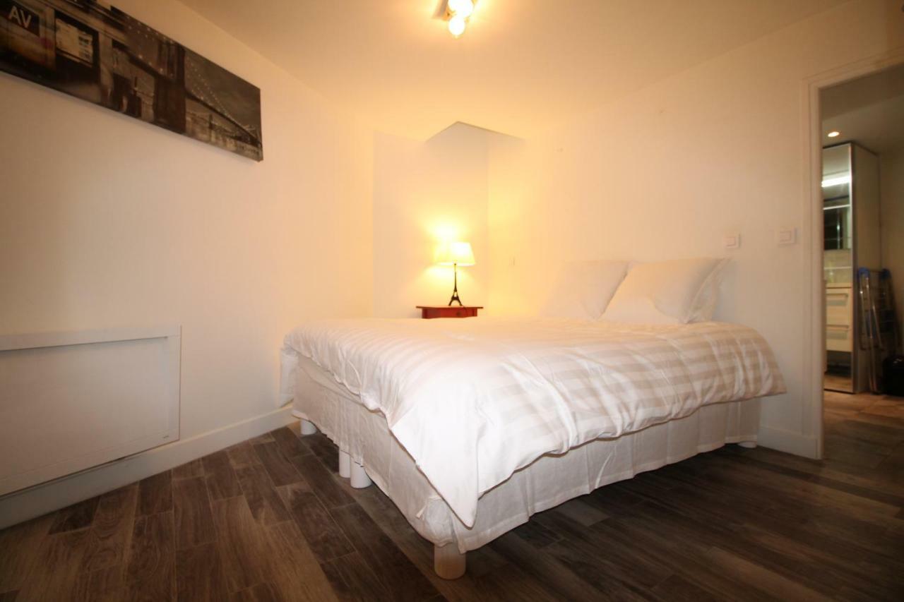 Appartement Cozy Saint Georges à Paris Extérieur photo